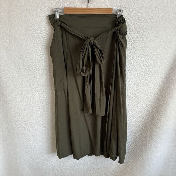 Banana Republic Dresses & Skirts - Banana republic skirt Womens Size 14 Olive green Midi Wrap Belted